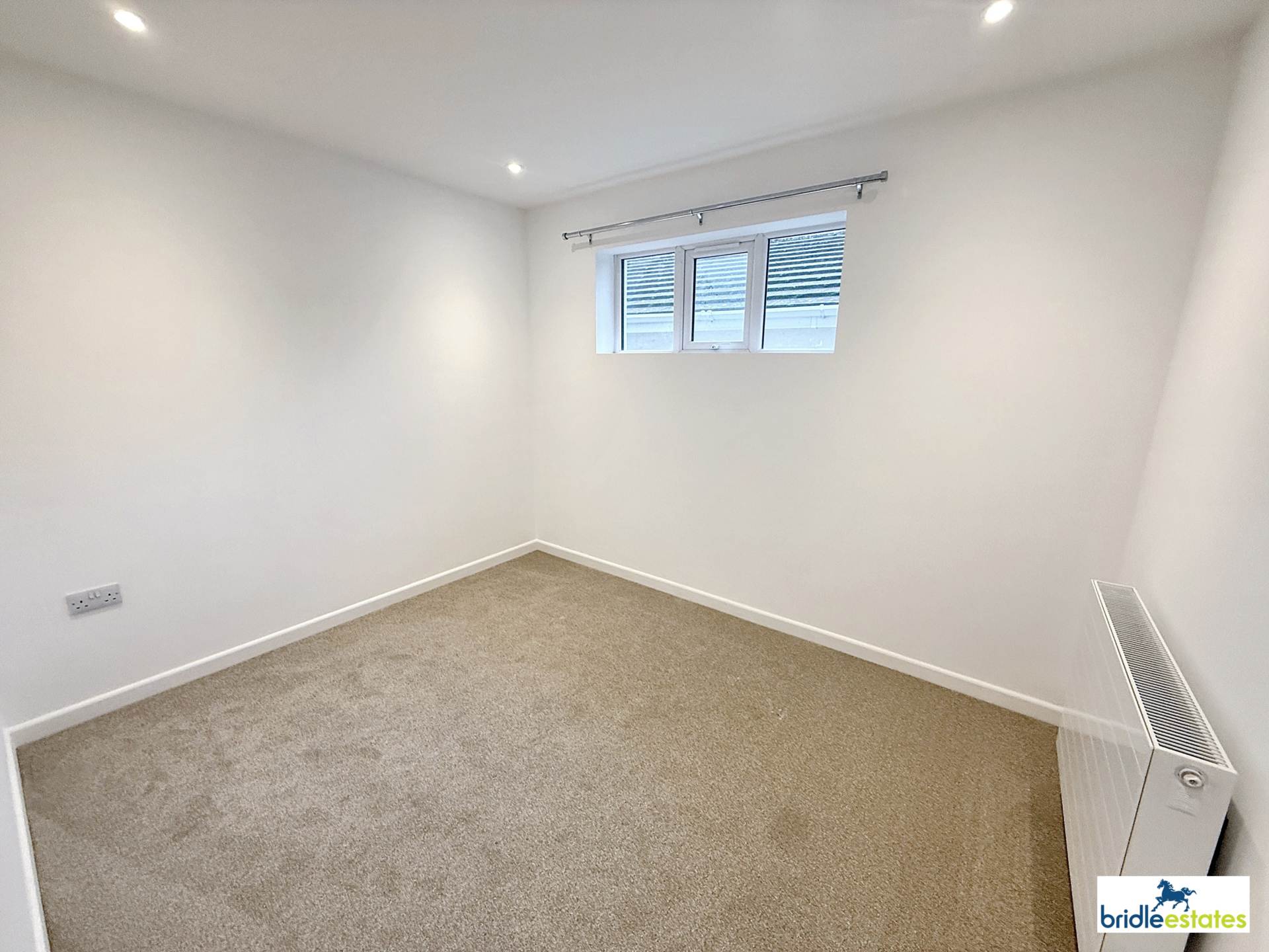 La Rue Des Chenes, St Helier, Image 12