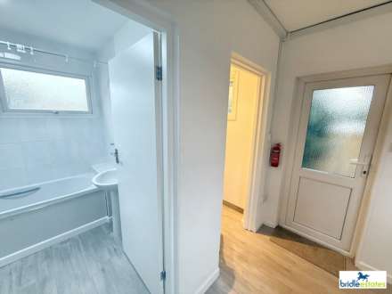 La Rue Des Chenes, St Helier, Image 10