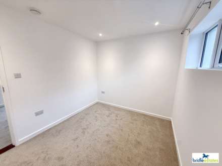 La Rue Des Chenes, St Helier, Image 15