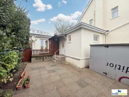 La Rue Des Chenes, St Helier, Image 21