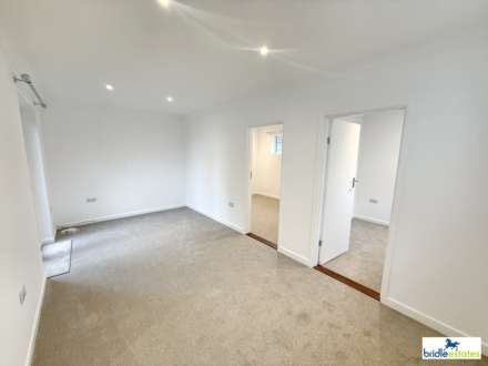 La Rue Des Chenes, St Helier, Image 3