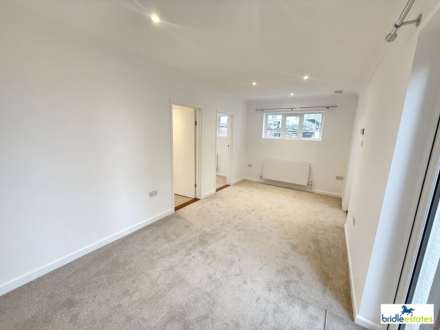 La Rue Des Chenes, St Helier, Image 6