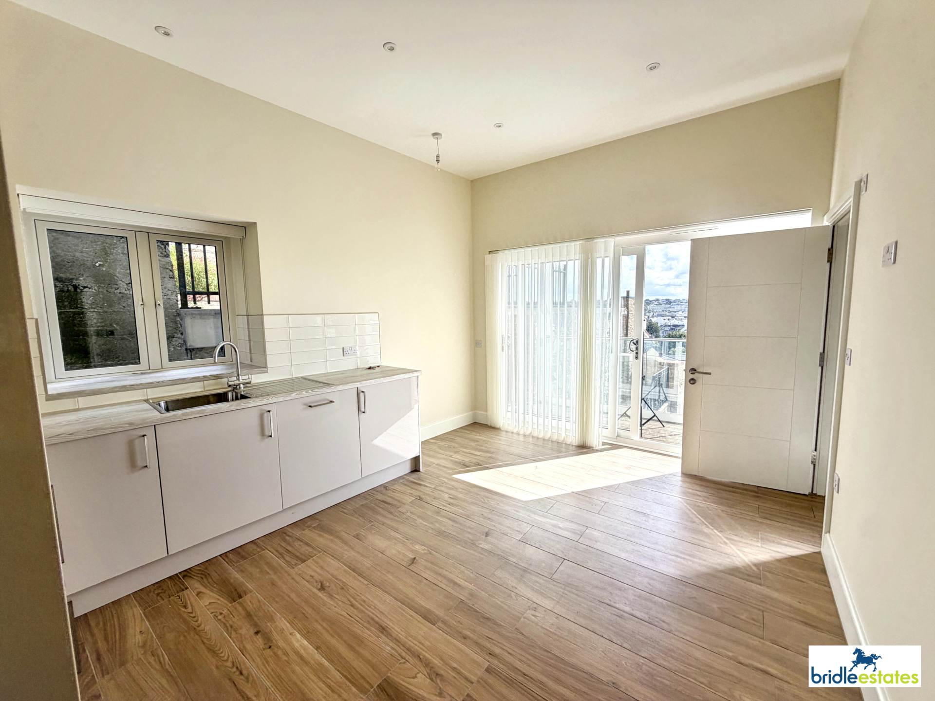 St Johns Road, St Helier, Image 8