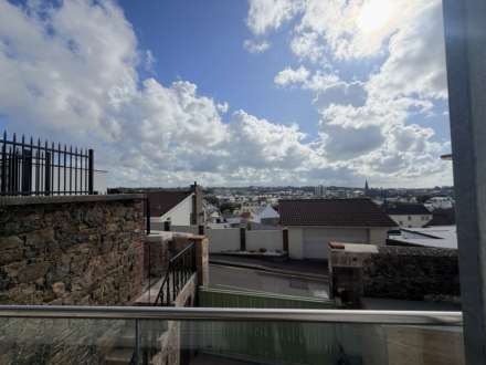 St Johns Road, St Helier, Image 12