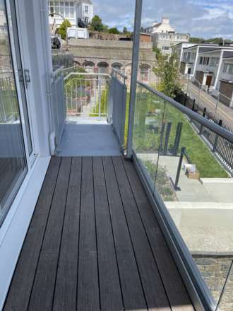St Johns Road, St Helier, Image 8
