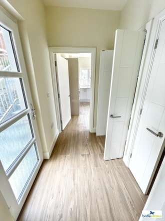 St Johns Road, St Helier, Image 9