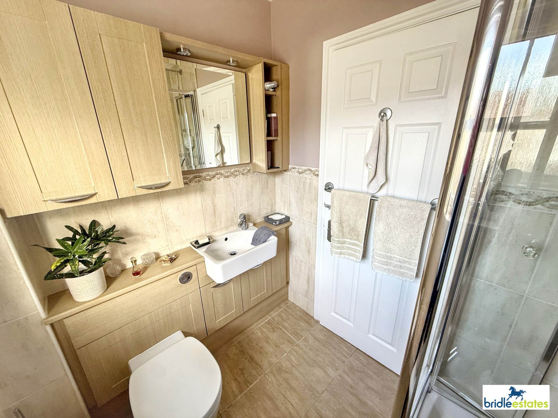 Holly Lodge, St Saviour, Image 24