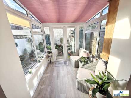 Holly Lodge, St Saviour, Image 9