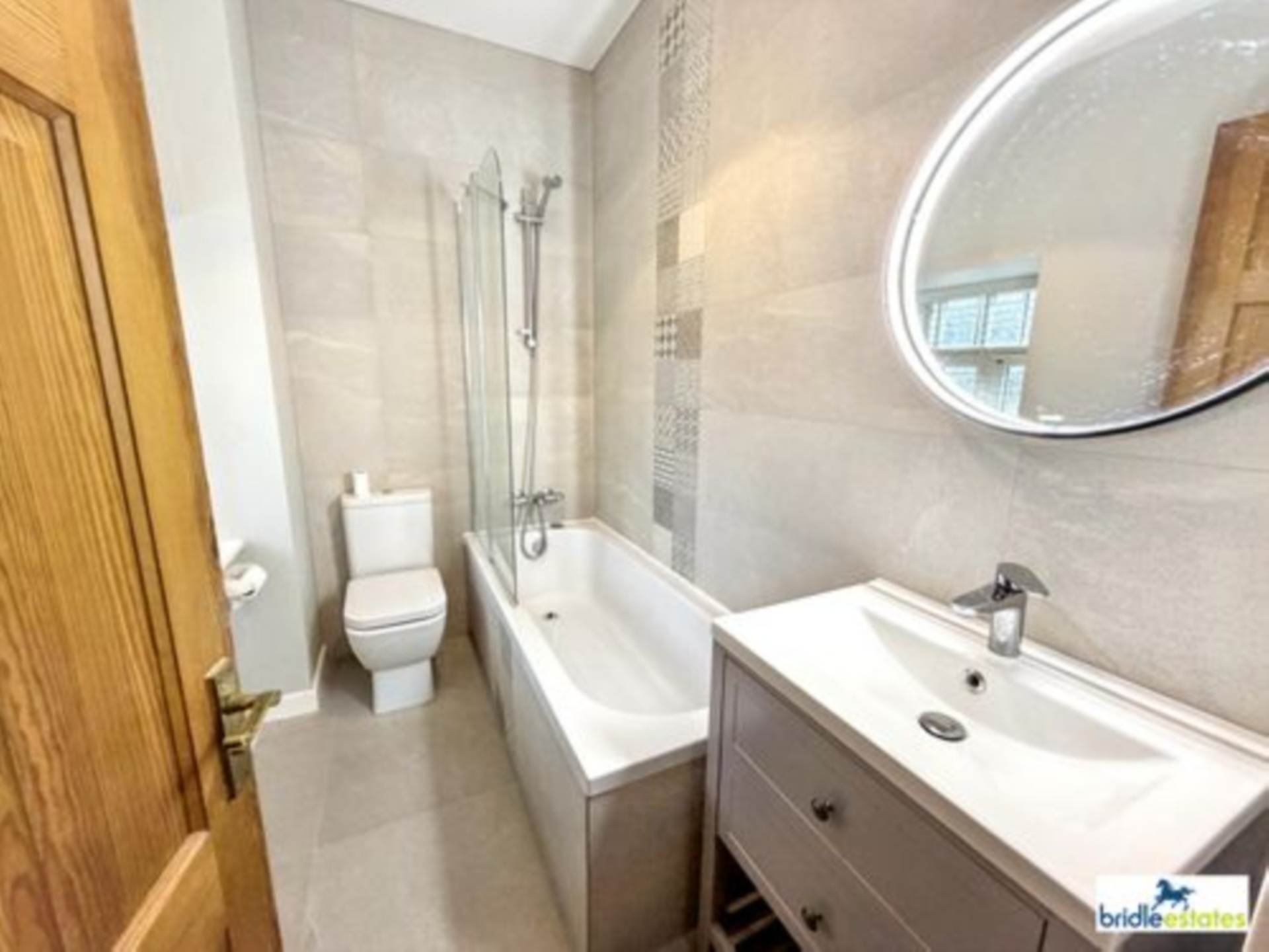 Granite cottage inTrinity, Image 11