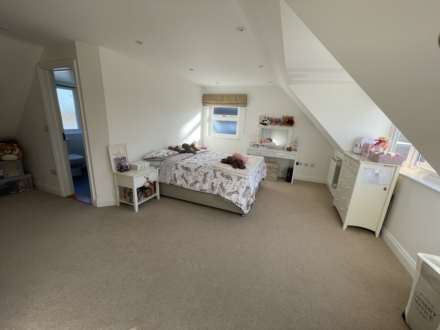 La Rue Des Lauriers, St Peter, Image 40