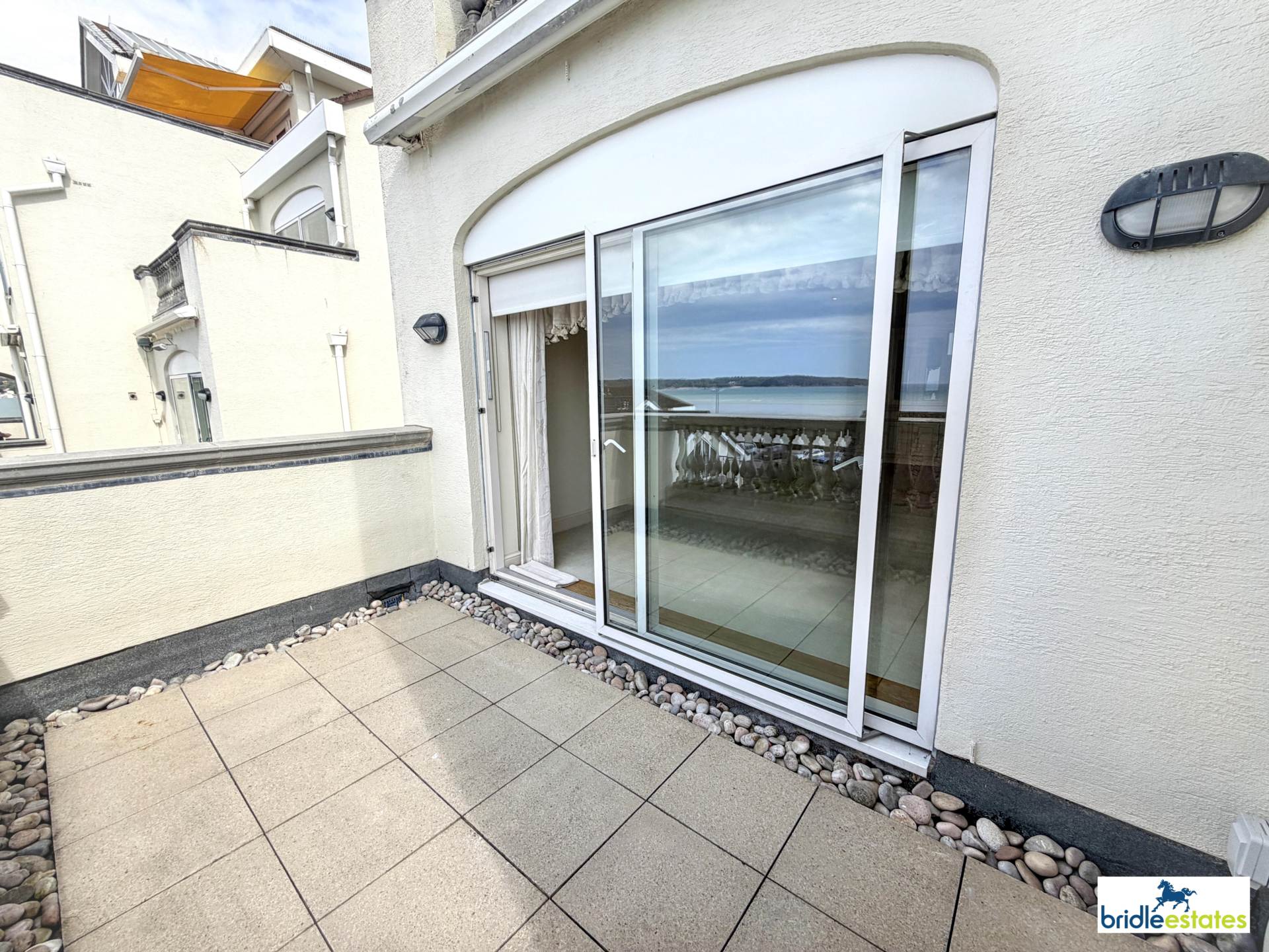 Les Vanniers Apartments, La Route De St. Aubin, St Helier, Image 5