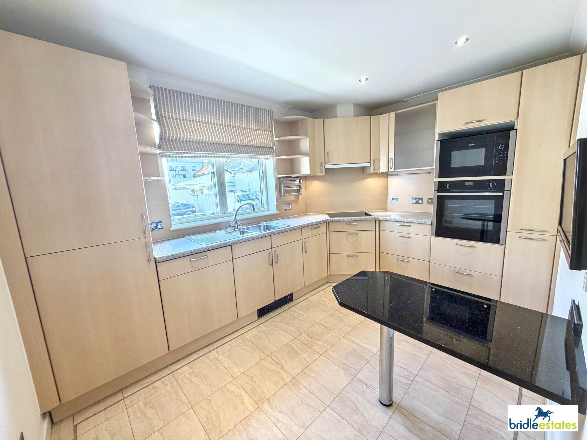 Les Vanniers Apartments, La Route De St. Aubin, St Helier, Image 7