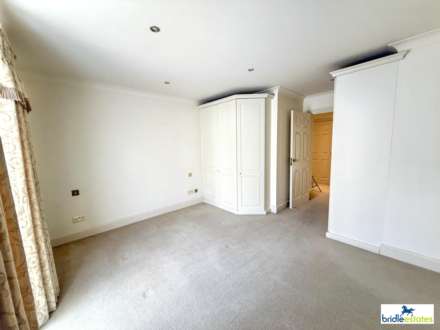 Les Vanniers Apartments, La Route De St. Aubin, St Helier, Image 18