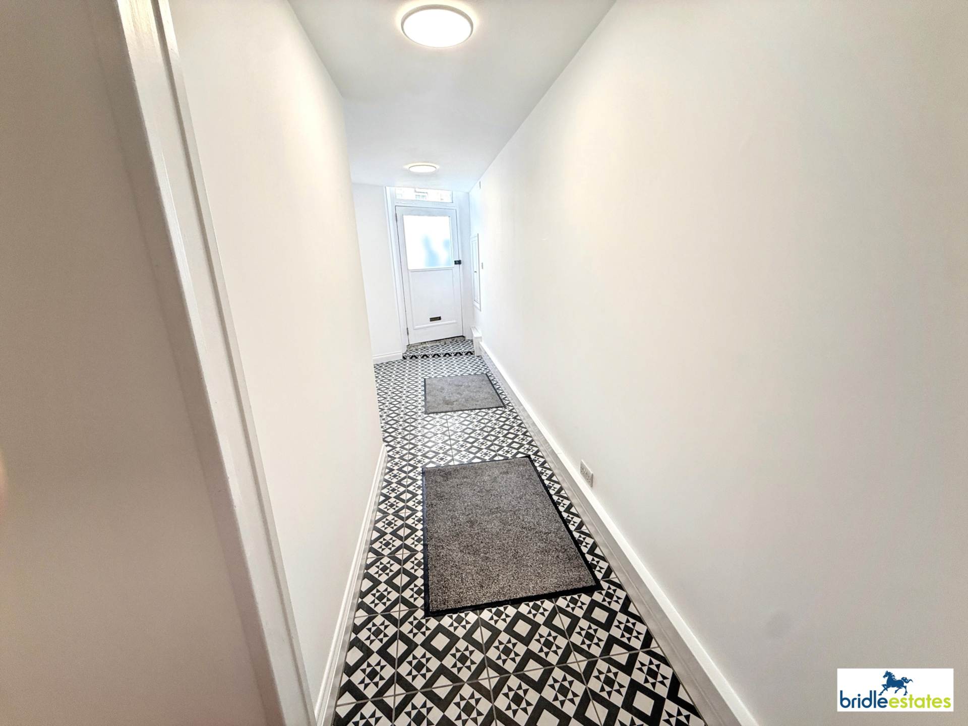 Victoria Street, St Helier, Image 3
