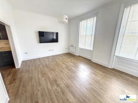 Victoria Street, St Helier, Image 11