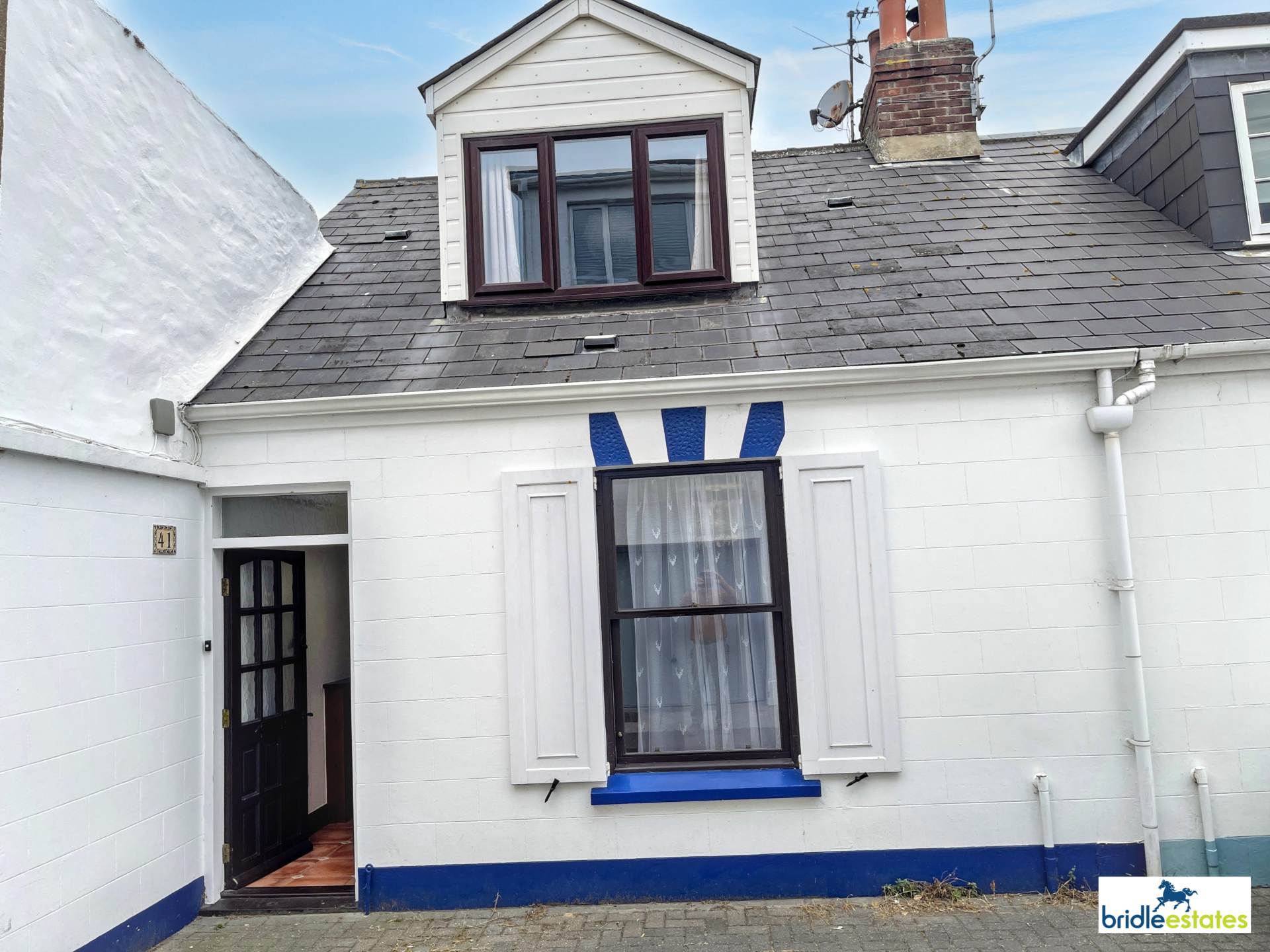 Town cottage, Garden Lane, St Helier, Image 2