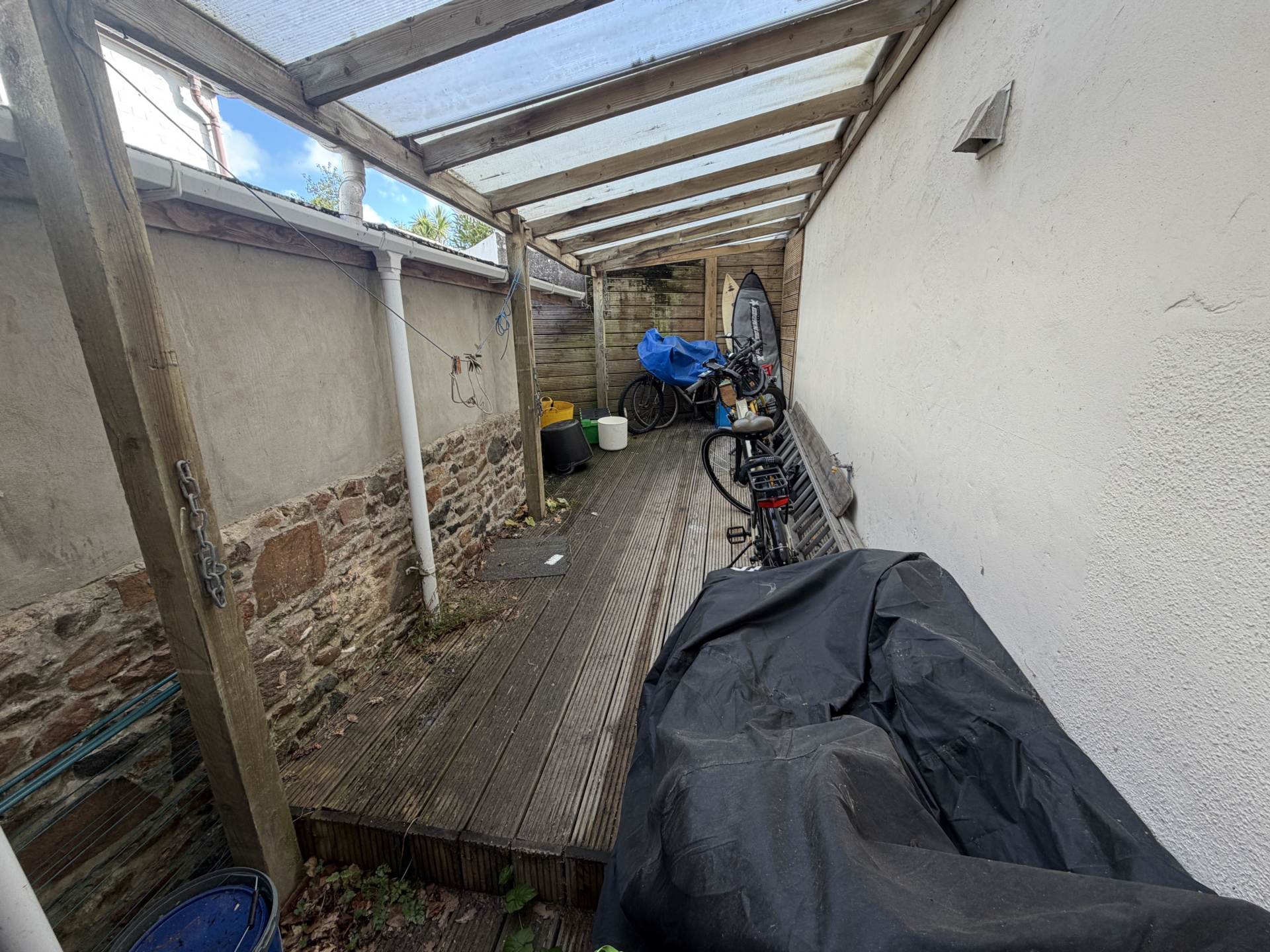 La Rue Du Froid Vent, St Saviour, Image 15