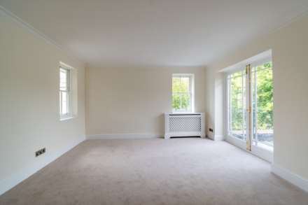 Upper Lansdown Mews, Bath, Image 17