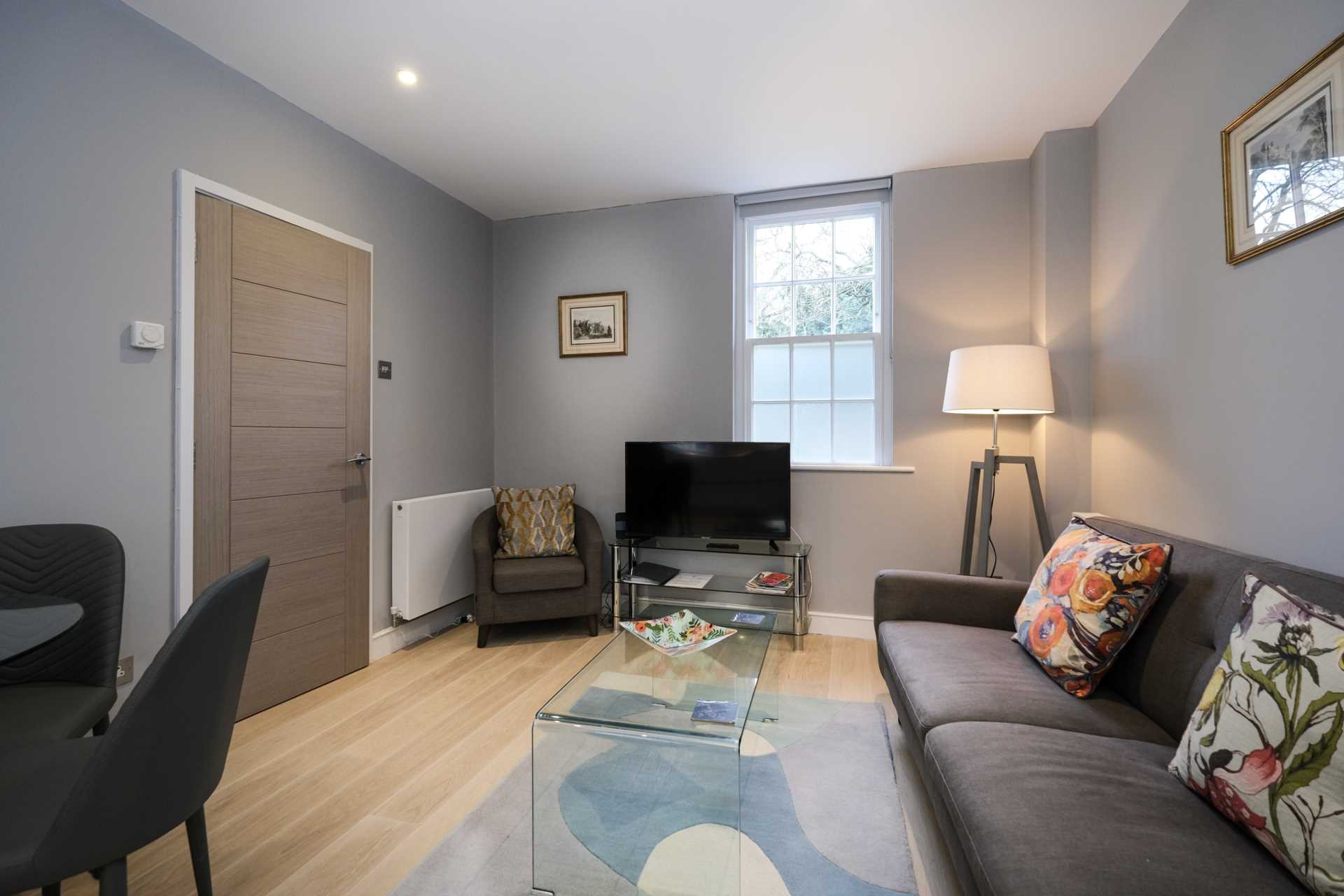 Henrietta  Mews, Bath, Image 4