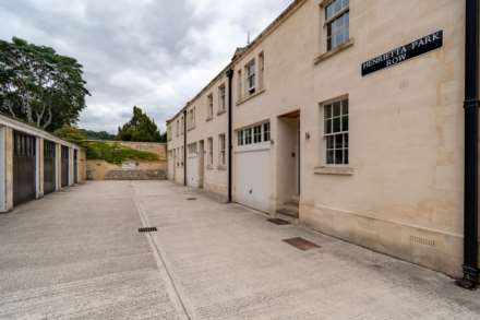Henrietta  Mews, Bath, Image 2