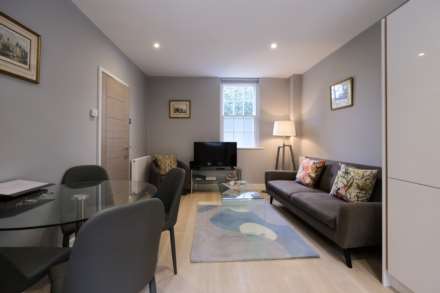 Henrietta  Mews, Bath, Image 3