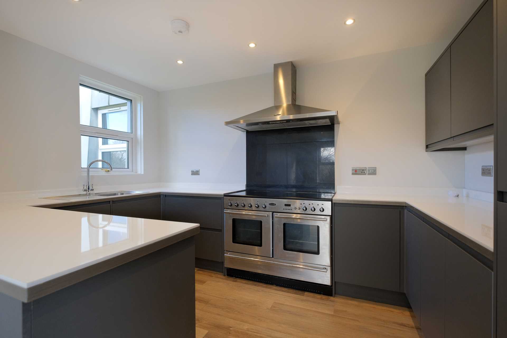 Stoneleigh Court, Lansdown, Bath, Image 1