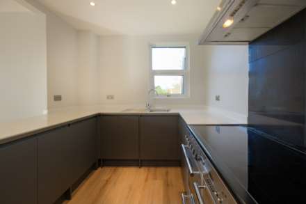 Stoneleigh Court, Lansdown, Bath, Image 3
