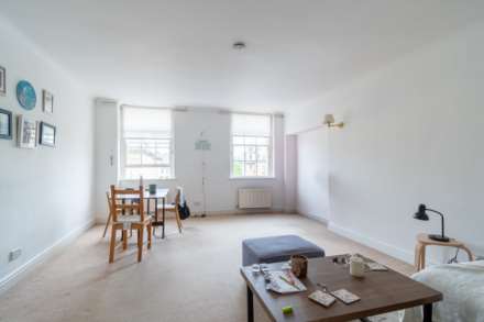The Regina, Bennett Street, Bath, Image 2