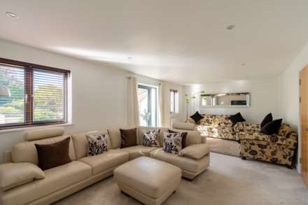 Grand Court Road, Westbury on Trym, Image 4