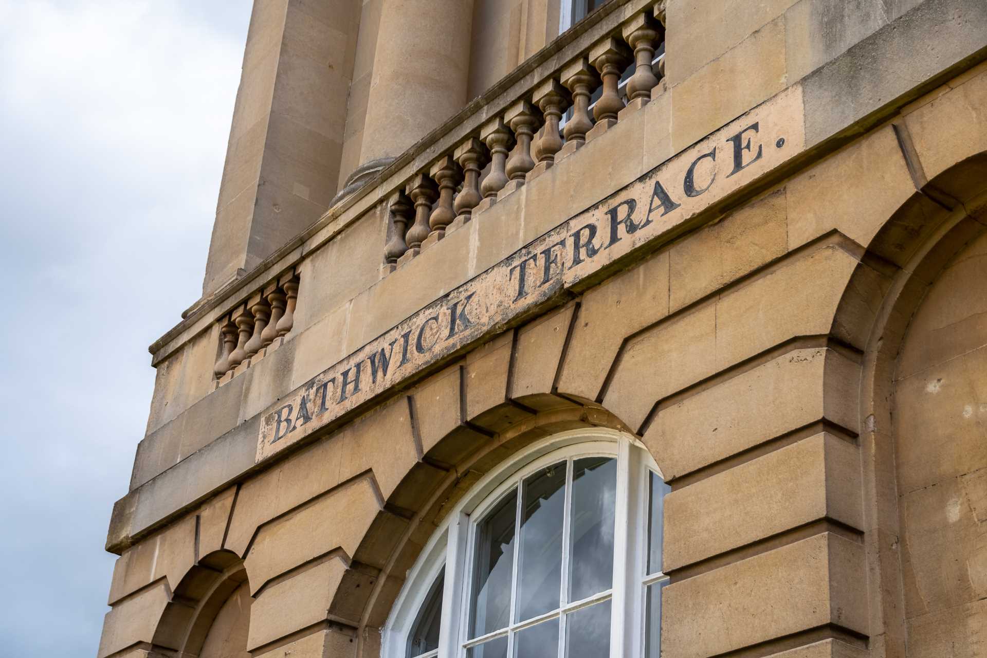 Bathwick Terrace, Bathwick Hill, Image 3