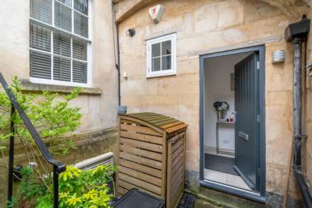 Property For Rent Henrietta St, Bath