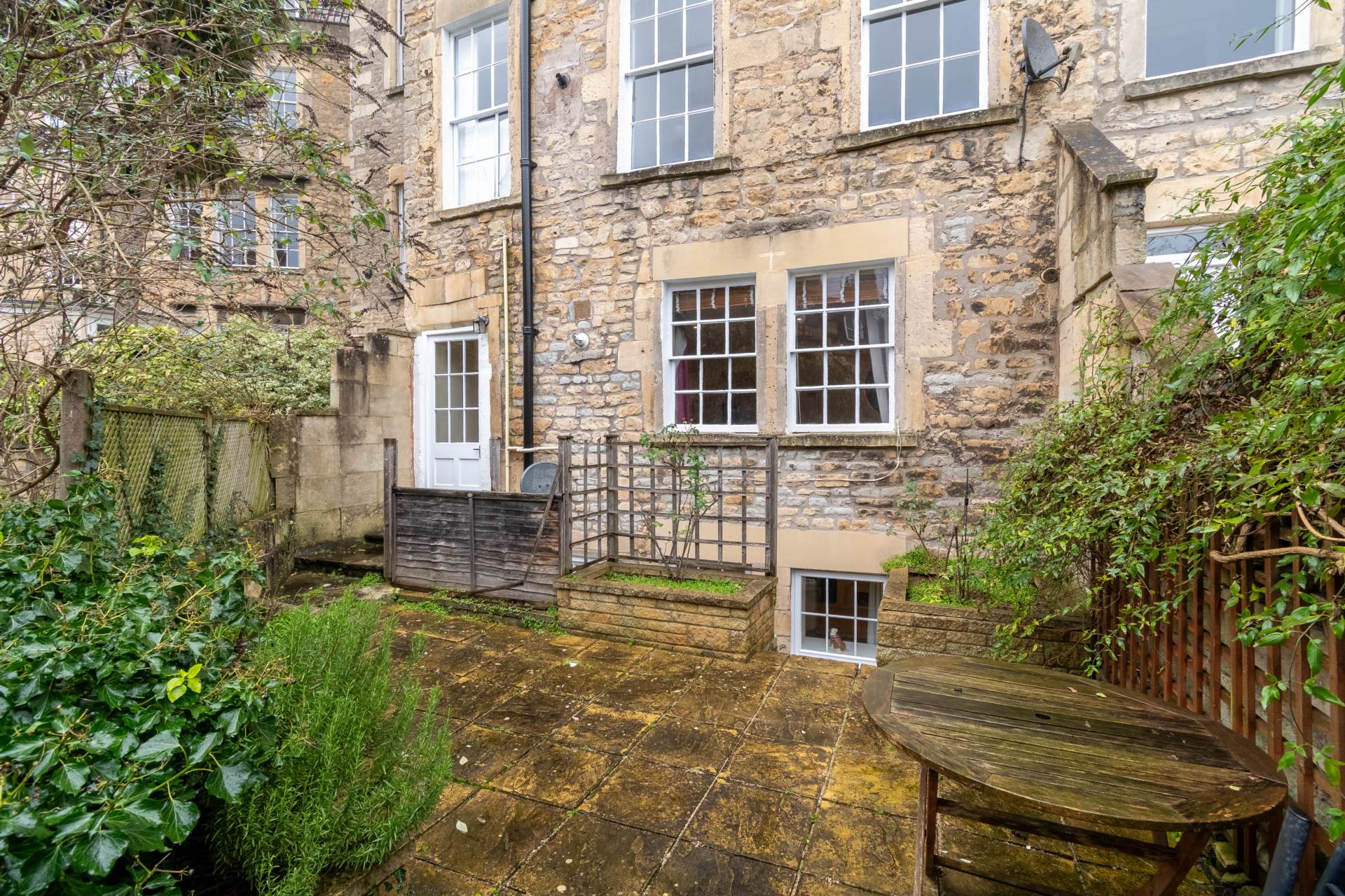 Brunswick Place, Lansdown, Bath, Image 12