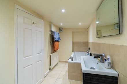 Brunswick Place, Lansdown, Bath, Image 16