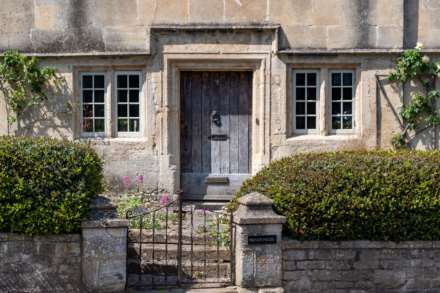 High Street, Box, Image 37
