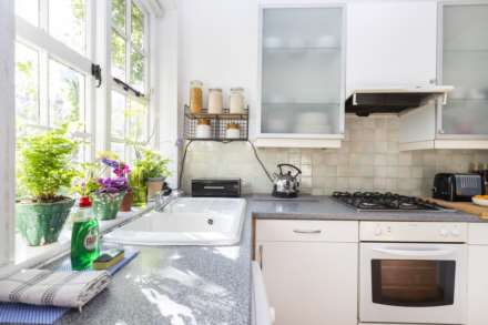 Ludlow Road, Ealing London, Image 22
