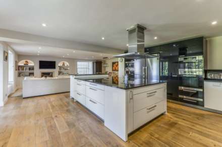 Bathampton Lane, Bath, Image 17