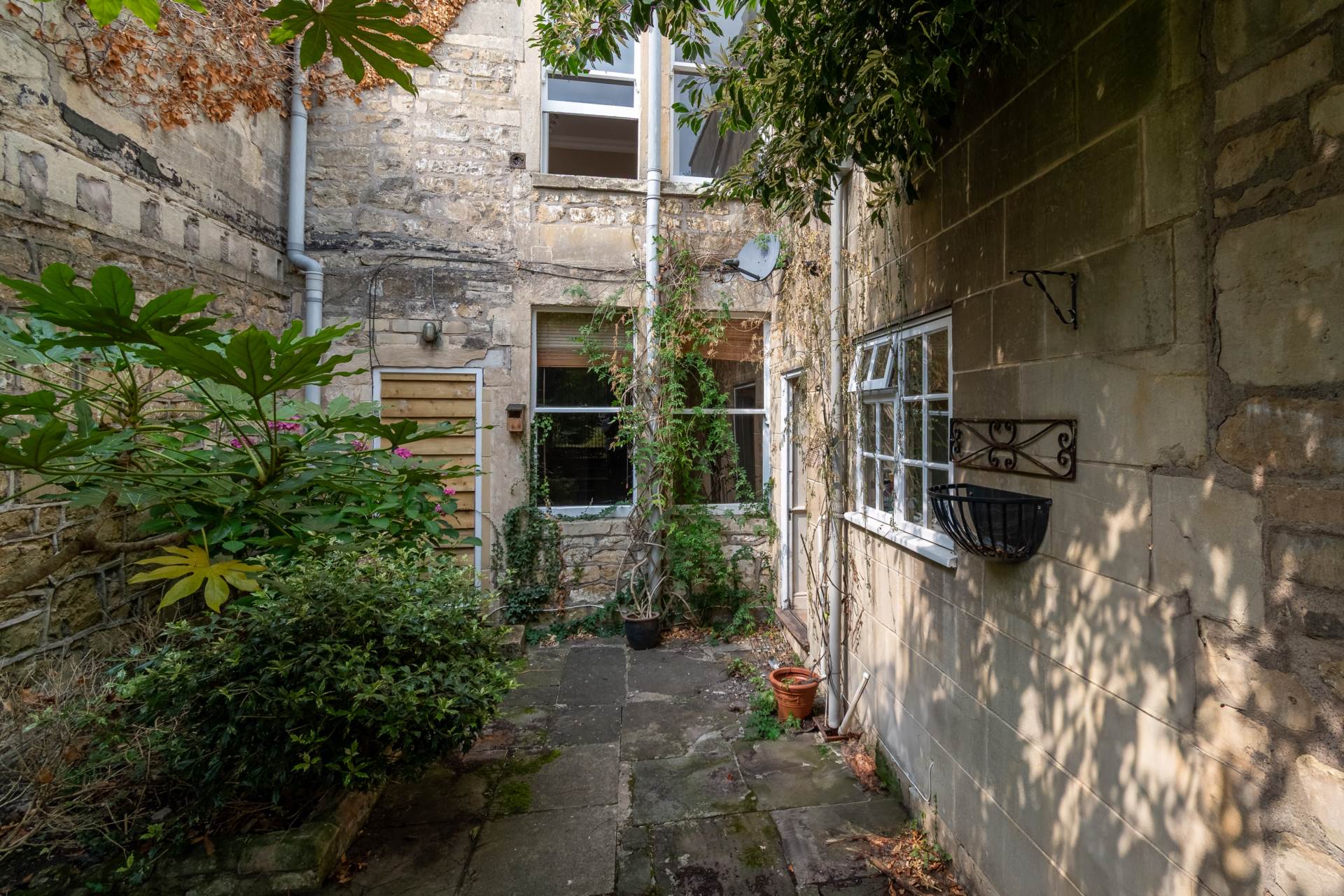 Belmont, Bath, Image 19