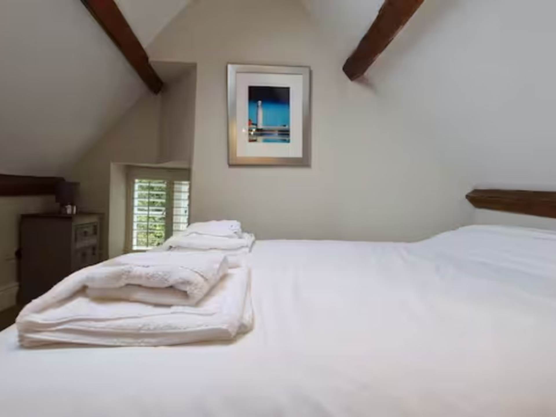 The Square, Wellow, Image 21