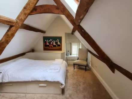 The Square, Wellow, Image 22