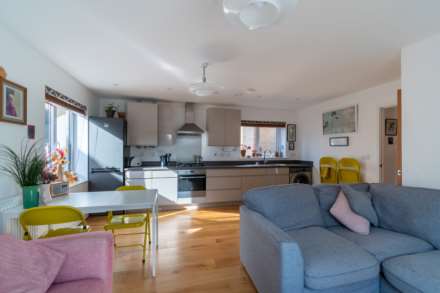 Cannon Court, Mulberry Park, Combe Down, Image 2