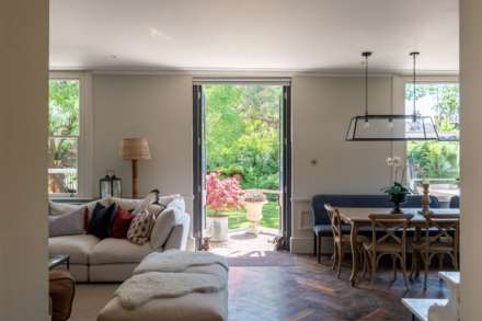 St Johns Road, Bathwick, Image 12