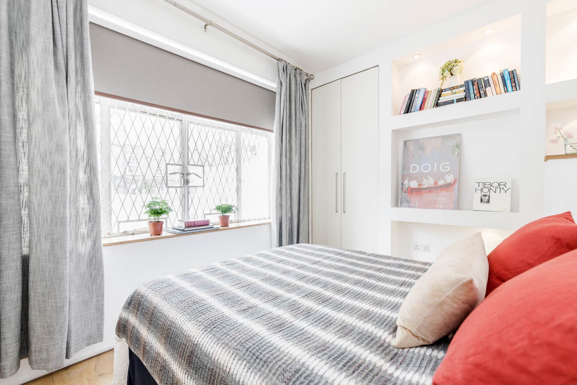 Clarendon Road, London W11, Image 11