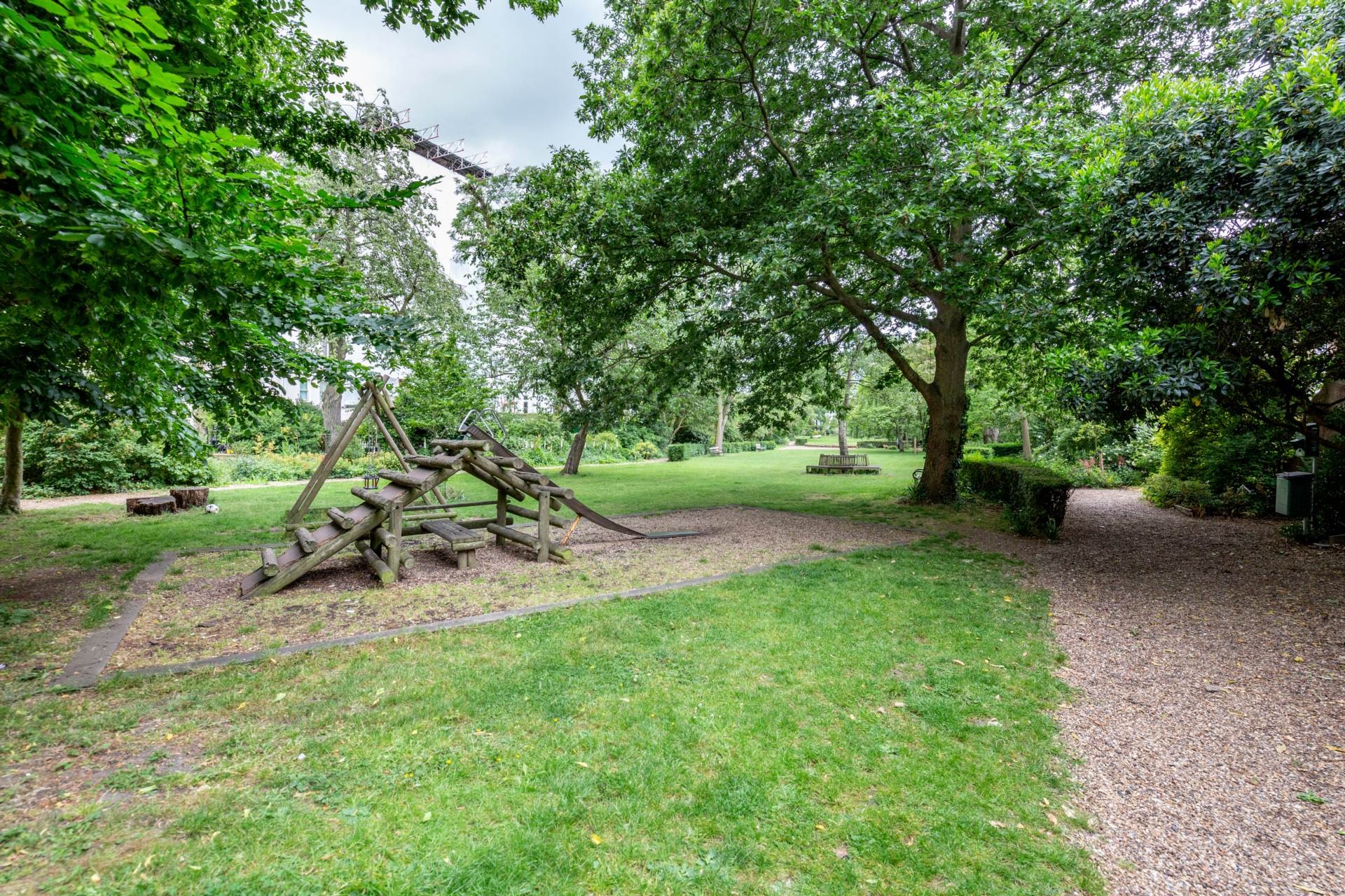 Clarendon Road, London W11, Image 23