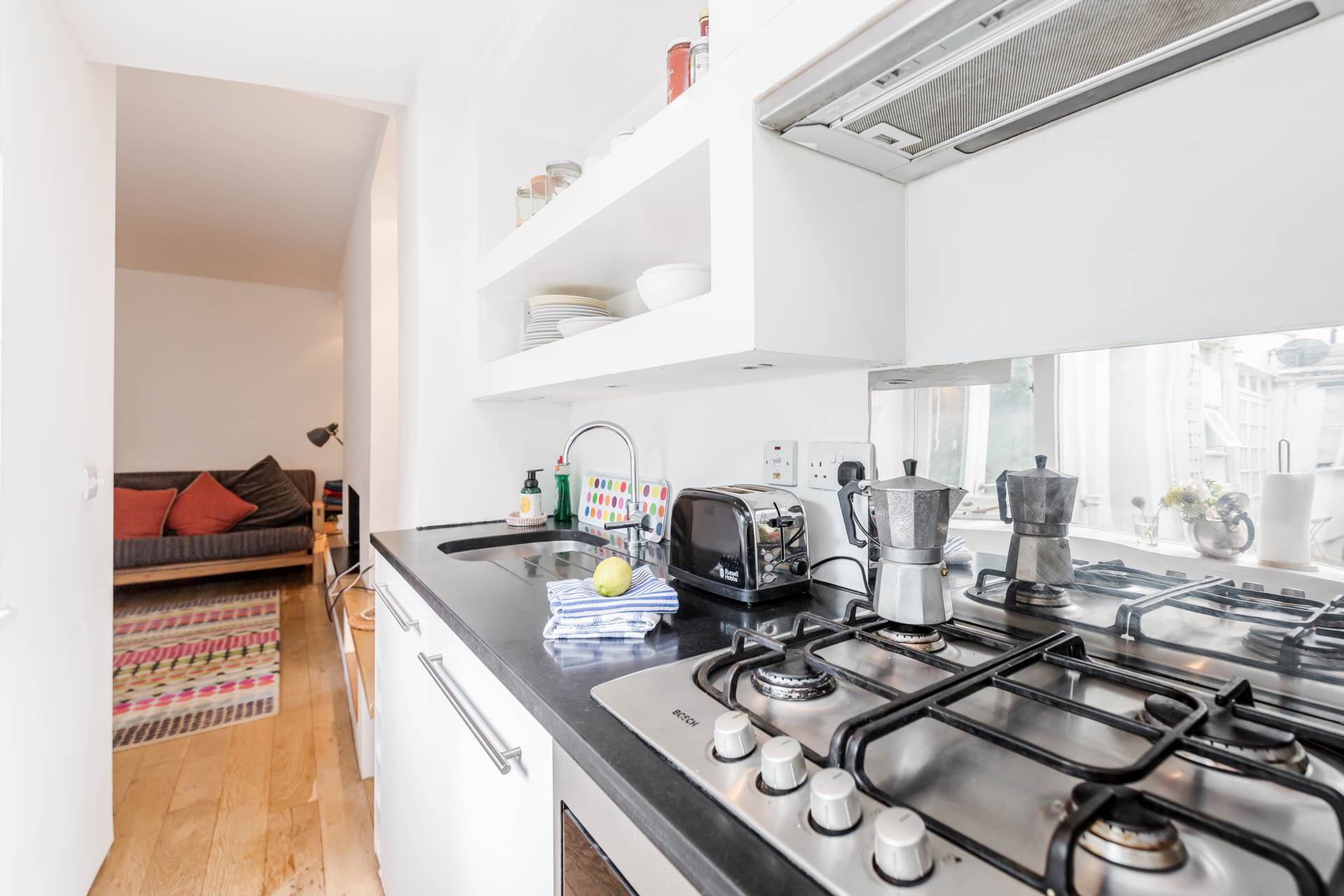 Clarendon Road, London W11, Image 9