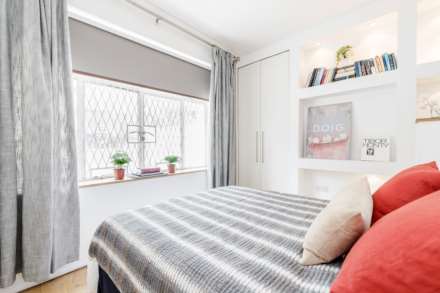 Clarendon Road, London W11, Image 11