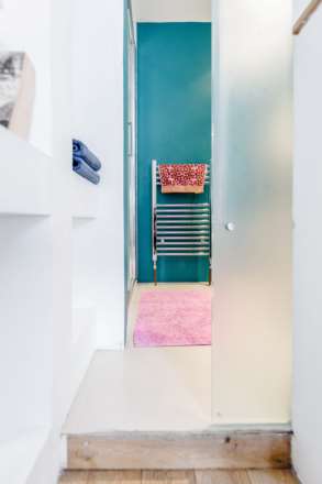 Clarendon Road, London W11, Image 15