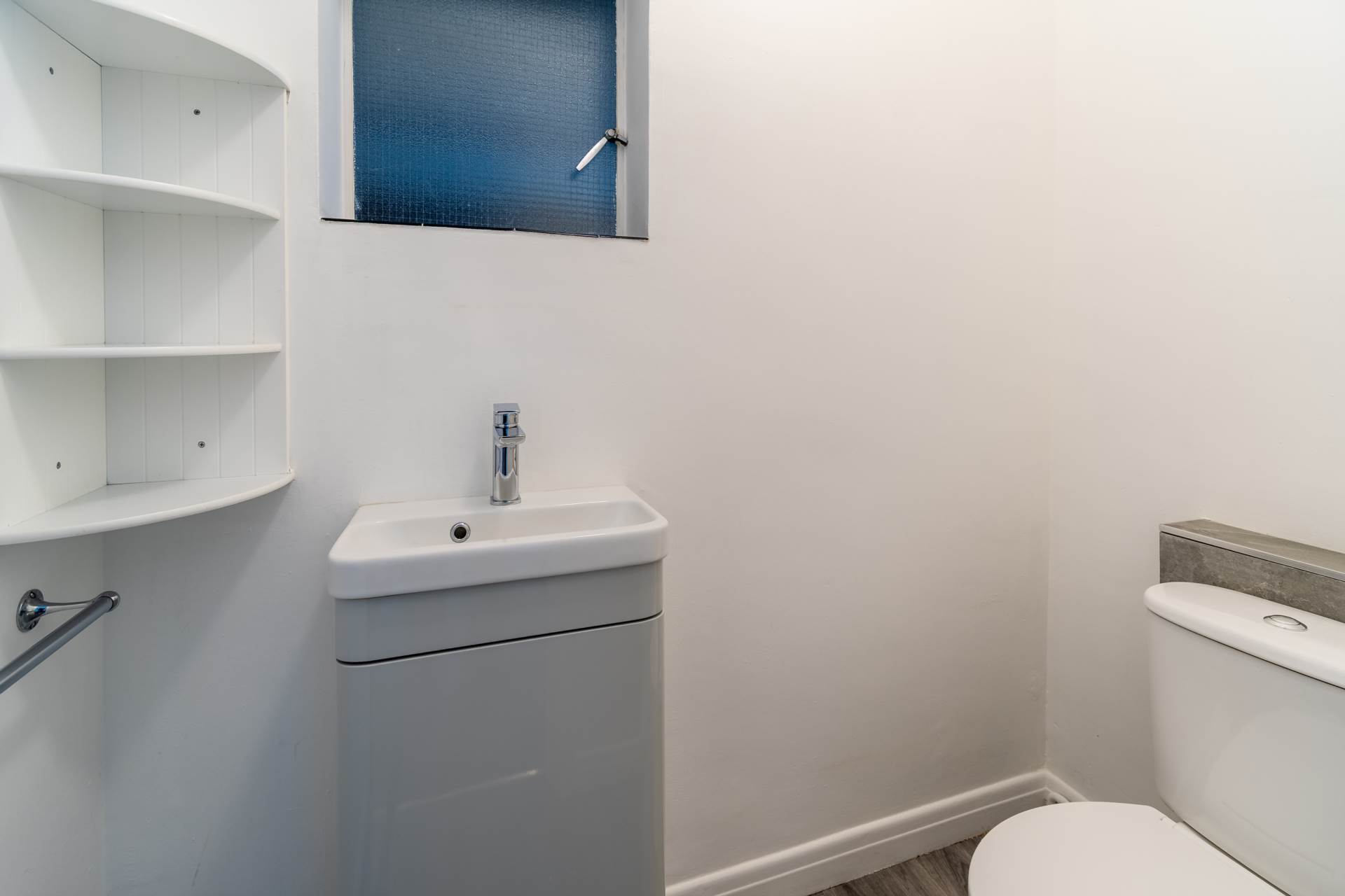 Gainsborough Gardens, Bath, Image 10