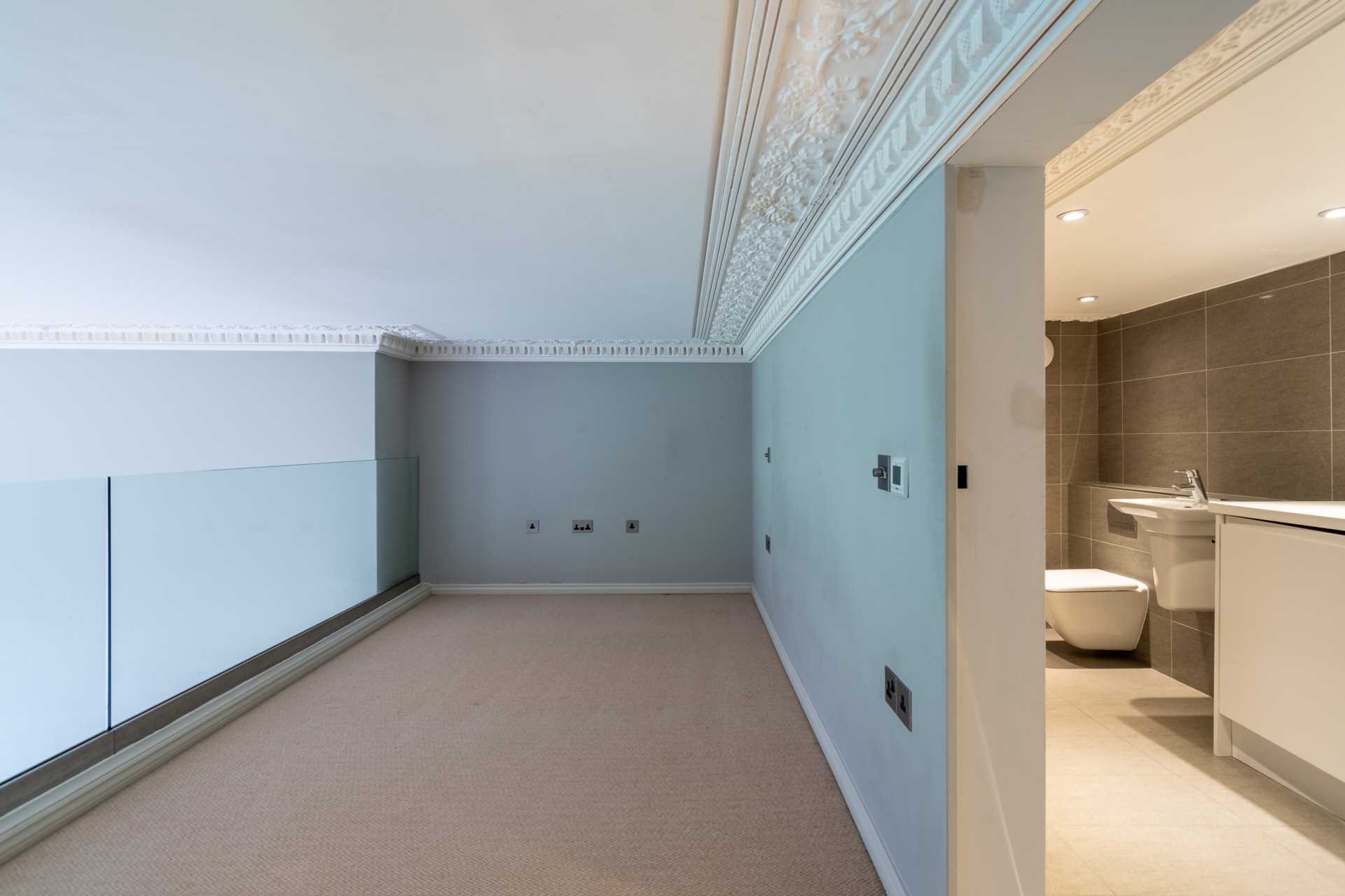 Marlborough Buildings, Bath, Image 13