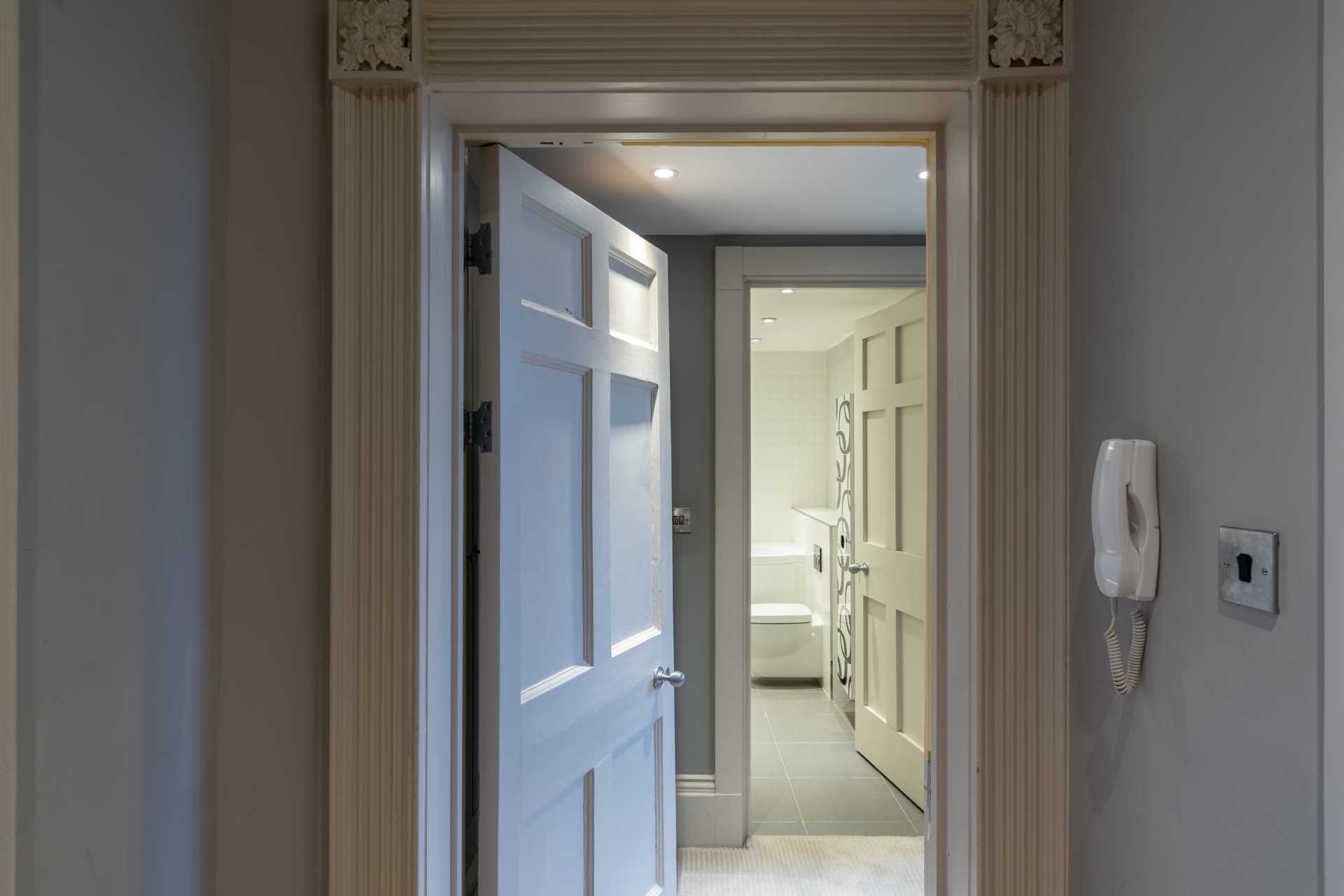 Marlborough Buildings, Bath, Image 17