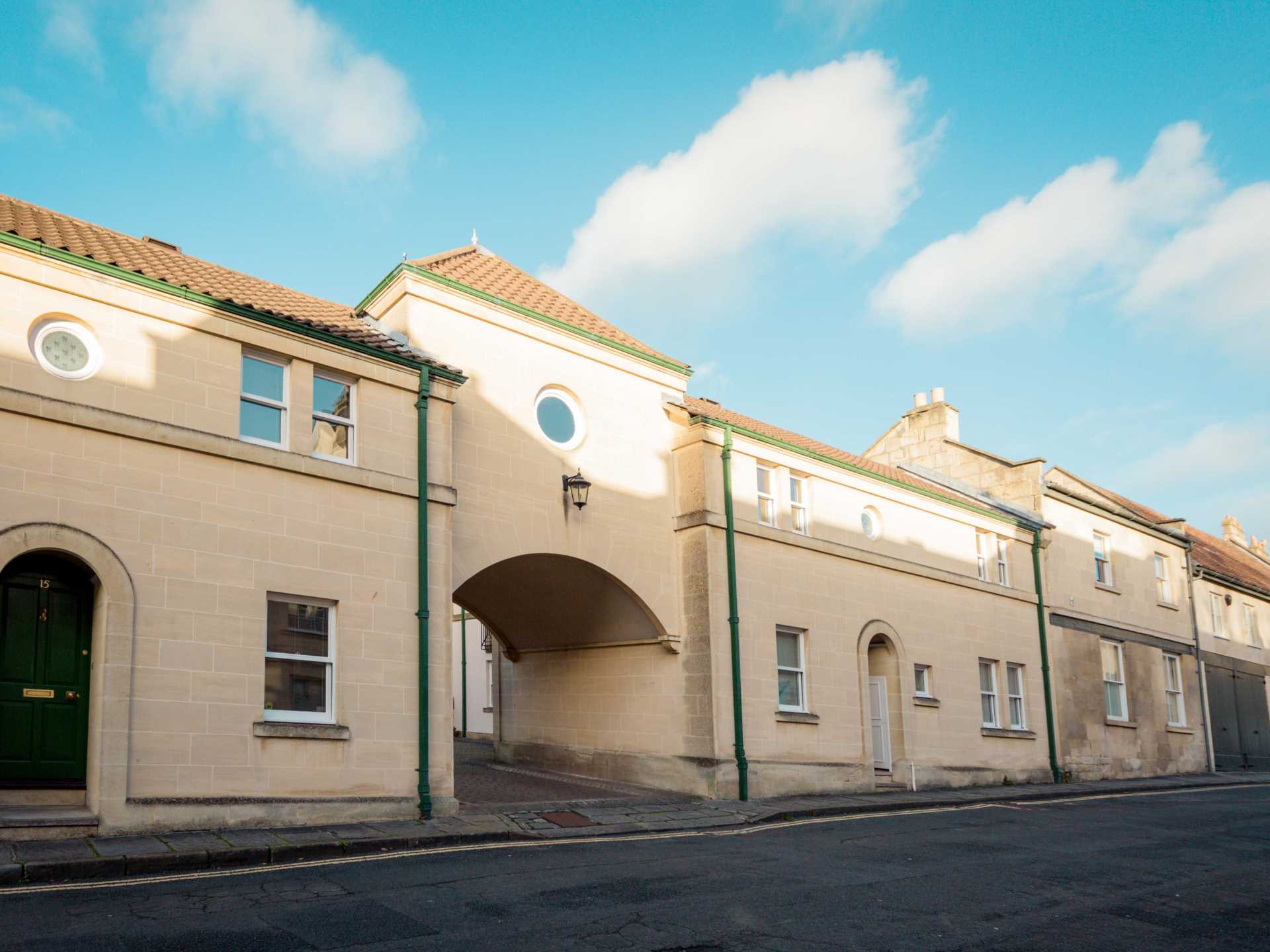 Circus Mews, Bath, Image 1